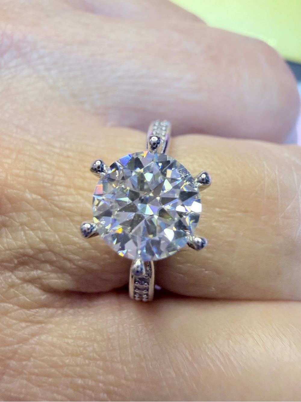 New Elegant 2 Carat Moissanite Ring with Pave' Band - Women Jewelry Size 7